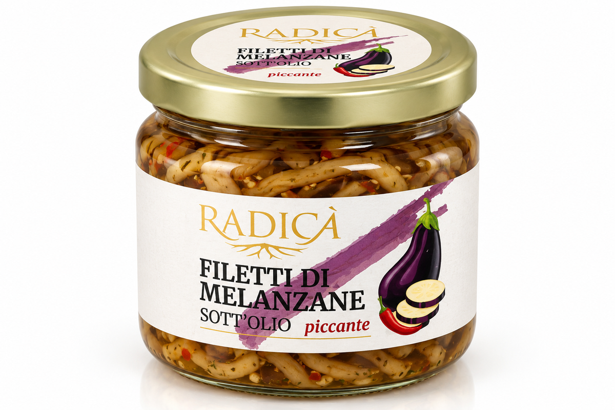 Filetti di melanzane sott'olio piccanti